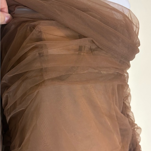 House of CB Anais Chestnut Tulle Ruched Off Shoulder Ruched Dress Medium - Picture 10 of 15